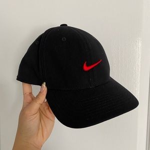 Black Nike baseball cap